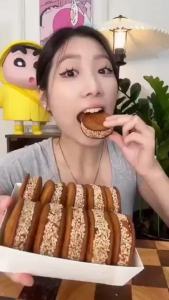 Pumpkin Cake Purple Potato Sandwich Cake Handmade Taro Pastry 南瓜饼紫薯夹心饼手工香芋糕点