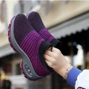 Ladies Lightweight Breathable Thick Bottom Casual Running Shoes Korean Fashion Slip On Sock Shoes For Women On Sale