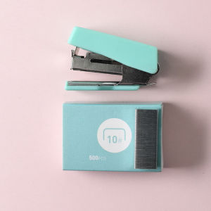 Mini Stapler Set Macaron Color Staples Mini Ukuran Kecil Unik Kemasan Box Lucu Free Isi Warna Pastel Perlengkapan Kantor PTT