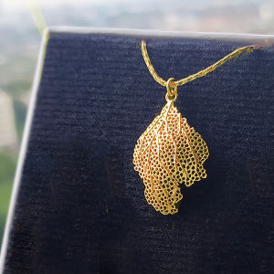 Aztique สร้อยคอเงินแท้ จี้ ปะการัง Coral Necklace Pendant Jewelry Gifts Handmade Minimalist vs