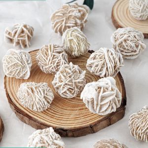 UNQIN วัตถุดิบในการผลิต ตลกๆ ฝึกสมาธิสมาธิ งานฝีมือจากธรรมชาติ พลังงานรักษารักษา ของตกแต่งบ้าน เหมืองกุหลาบทะเลทรายธรรมชาติ เครื่องประดับหินแปลกๆ แร่หินดิบ หินคริสตัลหิน