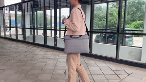 Stylish 14 In Laptop Bag Notebooks Sleeve Case Business Handbag Shoulder Crossbody Bag Great for Work and Travel