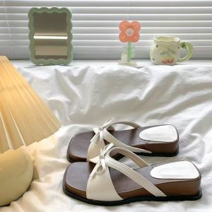 [Free Shipping] Retro White Slip-On Sandals For Women 2026 New Summer Style With A Thick Sole Perfect For Pairing With Dresses