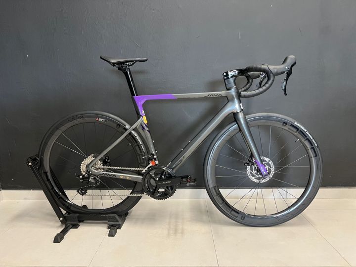 JAVA Vesuvio Shimano 105 24 SPEED CARBON Roadbike COME WITH JAVA
