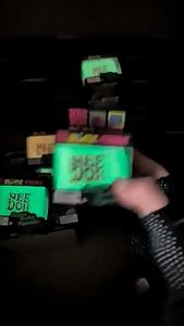 NeeDoh Glow in Dark Glitter Cube Squishy Shiny Super Soft TPR Sensory Toy Slow Rebound Fingertip Toy