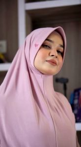 Hijab jilbab bergo terbaru Ar 693 wanita dewasa kekinian jilbab modern polos simple ped antem daily arrafi