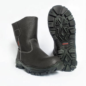 Sepatu Safety Boots  Keselamatan Kerja Pabrik & Industri Sepatu Berkualitas Harga Terjangkau Merk SKN