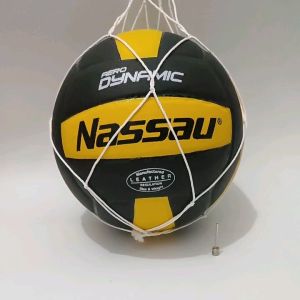 Bola Voli Nassau Dinamic Untuk Pemula Bonus Pompa. Bola Volley Nassau Untuk Usia SMP / SMA. Bola Volly Nassau Murah. Bola Voli Empuk . Bola Nassau Murah