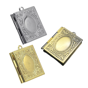 ล็อกเกตประดับภาพสไตล์วินเทจ Liontin Locket มีการแกะสลักที่ละเอียดเหมาะสำหรับความทรงจำที่น่ารัก