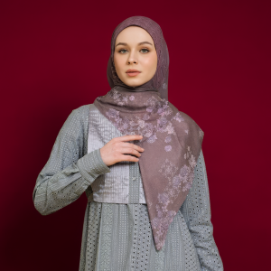 Shafira - Zavella Printed Scarf | Hijab Segi Empat Motif