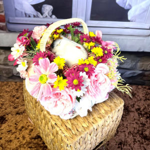 Hoa Giả Giỏ Hoa Lụa Giả Mây Đan Trang Trí Nhà Cửa Văn Phòng Làm Đạo Cụ Chụp Ảnh- (Mẫu 17-Dáng Chữ Nhật Mèo Vàng Đỏ)