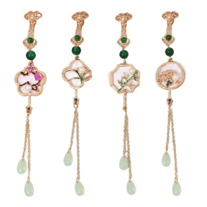 Elegant Floral Embossed Metal Pin With Secure Clasp Chinese Four Design Formal Occasion Decoration