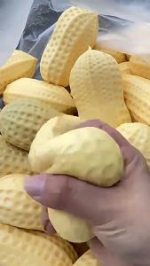 Squeeze Ball Soft Peanut Butter Fidget Toy Crunchy Stress Relief ASMR Squishy Sensory Anti Stress Toy 1 Pcs