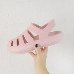 midsummer {จัดส่งรวดเร็ว1-2วัน} รองเท้าแตะ รองเท้าแบบสวม สวมรัดส้น หุ้มเท้า พื้นนุ่มใส่สบาย สีพื้นเรียบง่าย ใส่เที่ยวทะเลสวยมาก #sy9069