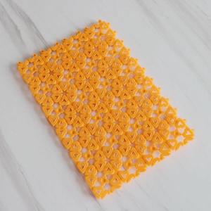 Pet Plastic Mat multifunctional splicing Candy Colored Pet Dog Cat Pad Mesh Mat Bathroom Non-slip Mats