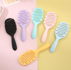 [Local Seller] Solid Color Angled Hollow Detangling Hairbrush Hairdressing Elasticity Soft Comb Massage Ergonomic