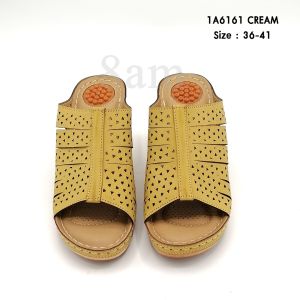 [ส่งเร็วพิเศษ!] 8am รองเท้าเพื่อสุขภาพ รองเท้าแตะส้นสูงแบบสวม งานเย็บมือทนทาน สวมใส่สบาย น้ำหนักเบามาก 1A6161