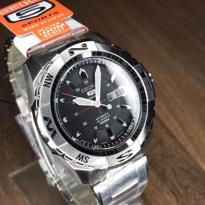 Seiko 5 hotsell sports compass