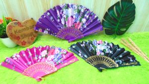 KIP-SAKURA KIPAS LIPAT KONDANGAN KIPAS SOUVENIR MOTIF BUNGA SAKURA WARNA RANDOM