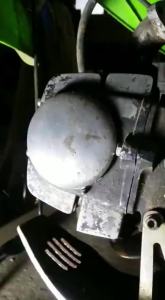 Monqiqi คาร์บูเรเตอร์W100s2005 u- คาบู ลูกเร่งชูบ CARBURATOR คาบูเวฟ100 ลูกเร่งชูบ อะไหล่เวฟ