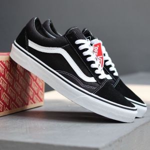 Sepatu Vans121 Cacing Old Skool Hitam Putih Kasual Sneakers Pria Wanita Keren