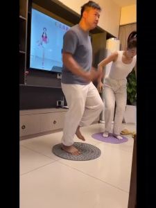 【马来现货】BPS Reflexology Mat Foot Massage Mat Pad with Ball 53x53cm Acupuncture Exercise Mats Home Stress Cardio FRM