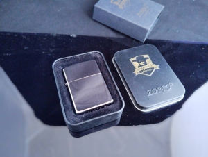 ไฟแช็กโซโล รุ่น Z801 *ไฟแช็กไม่มีเชื้อเพลิงภายใน ไม่มีวัตถุไวไฟในตัวสินค้าไม่มีสารไวไฟในสินค้า ของใหม่ ไม่มีน้ำมันแถมให้ (รหัสสินค้า : GJ-028)