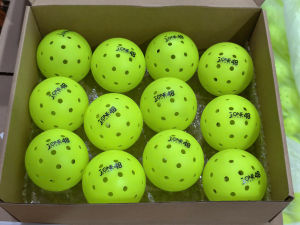 Bóng Pickleball chính hãng J.One 48 lổ Cứng dẻo siêu bền