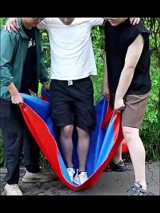 ผ้าใบ PE อเนกประสงค์ กันฝน เคลือบกันน้ำสองด้าน ขอบผ้ามีการเสริมเอ็น ผ้าใบกันแดดกันฝน อย่างดี