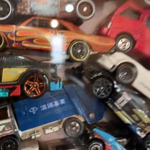 1:64 scale diecast collage display case for hotwheels tomica matchbox SPACE SAVER STORAGE WALL MOUNT
