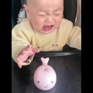 Whale fan floating ball blowing toy baby baby 3 years old 1-2 ball shaped children girl boy