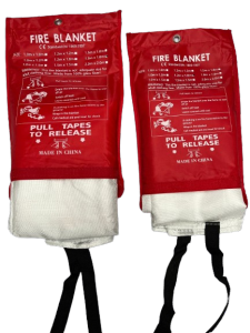 Fire Blanket 1.8 x 1.8m dan 1.8 x 1.2m / Selimut Api Untuk Kebakaran Kemasan Bag Ukuran 12 x 18 meter dan 18 x 18 meter Dijamin Termurah Berkualitas