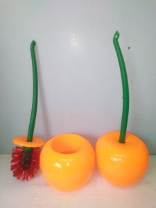 Sikat WC ber tutup bentuk jeruk dan Apple / Dragon / Plastik