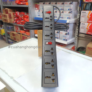 Ổ Cắm Điện 6 Lỗ 3 Chấu Đa Năng Lõi Sứ Có Breaker Tự Ngắt Điện Quá Tải 6T SOPOKA