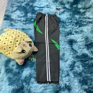 กางเกงผ้าร่มขายาว ใส่สบายเนื้อดี มีสีดำ กรม เทา