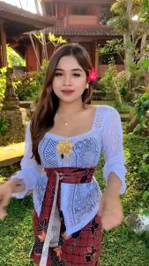 ATASAN KEBAYA LACE KOREA SABRINA - KEBAYA BALI - KEBAYA BROKAT MURAH