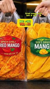 [READY STOCK] Dried Mango With Chili Salt Flavor Whole Sweet And Sour Mango Slices Low Sugar Delicious Chili Salt Flavor