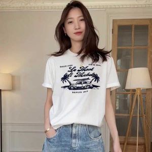 T-Shirt Wanita Lengan Pendek - Motif Mobil & Huruf Kreatif  Katun Tipis Bernapas 2025  Desain Oversize Slim Fit Gaya Kampus Korea-Jepang  Baju Kasual Premium High Street  Gadis manis pedas  Ukuran besar  Tops  Kerah bulat  Slip - on  Womens Clothing
