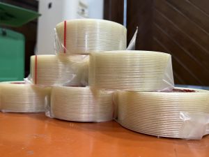 Cuộn băng keo băng dính sợi thủy tinh chịu nhiệt độ cao chống cháy nổ quấn Pin