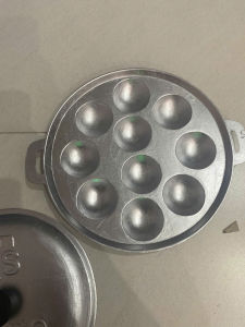 Khuôn làm bánh khọt bằng gang có nắp đậy 10 lỗ