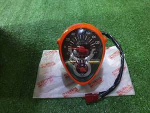 เรือนไมล์ฟีโน่ คาบู ตัวเก่า สีส้ม แท้เบิกศูนย์YAMAHA