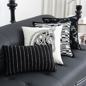 2026 New 30x50cm/45x45cm Luxury Classic Black White Chenille Textured Cushion Case French Vintage Jacquard Sofa Throw Pillow Cover for Couch Home Decor