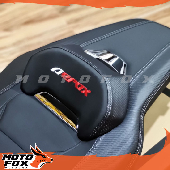 Camel%20Back%20Seat%20for%20Yamaha%20Aerox%20V2%20-%20SMOK%20Brand%20-%20Image%203