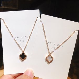 Classic 18K Rose Gold Double-Sided Four-Leaf Clover Necklace Alloy Pendant Clavicle Chain for Women Girls