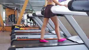 LZD  Giày Tập Thể Dục Trong Nhà Gọn Nhẹ Giày Chạy Bộ Nữ Giày Tập Yoga Chống Trượt Đế Mềm Chuyên Dụng Cho Phòng Tập Nam Giày Chạy Bộ Tập Luyện