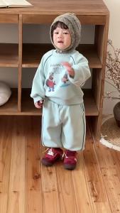 Childrens clothing autumn and winter fleece-lined two-piece set 2025 Baby Clothing Korean Style Childrens Wear Boys Thickened Outfit
