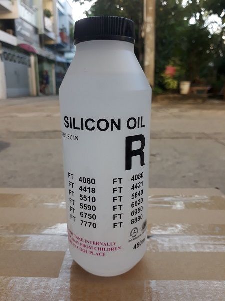 Dầu silicone bôi trơn 450ml độ trơn tốt, cho máy móc, cụm sấy, bao lụa máy in, máy photocopy. Là chai Dầu silicon, silicol dạng nước lỏng màu trắng