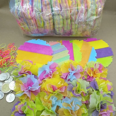 กระดาษสาห่อเหรียญโปรยทาน1000แผ่น ห่อได้333เหรียญ มีหนังยาง มีสีพื้น ลาย สีรุ้ง ทางร้านคละขอบให้เเล้ว ใช้พับใส่เหรียญโปรยทานงานบวช งานทำบุญ งานศพ