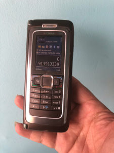 Nokia E90