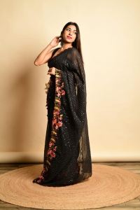 [READY STOCK - SG] Heavy enhanced sequence work with multiple thread work party and weeding wear outfit